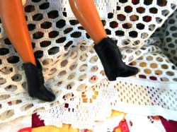 1964 BARBIE DOLL BLACK MAJORETTE BOOTS, OR YELLOW RAIN BOOTS  FASHION FEET PAK